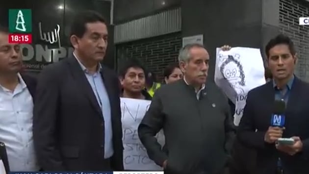 Militantes de Acción Popular denuncian cambios en lista de delegados tras protesta en la ONPE
