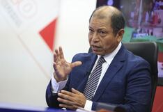 Ministro de Trabajo sugiere aumentar sueldo mínimo, pero de manera “responsable”