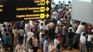 Más de dos millones de peruanos emigraron desde 1990