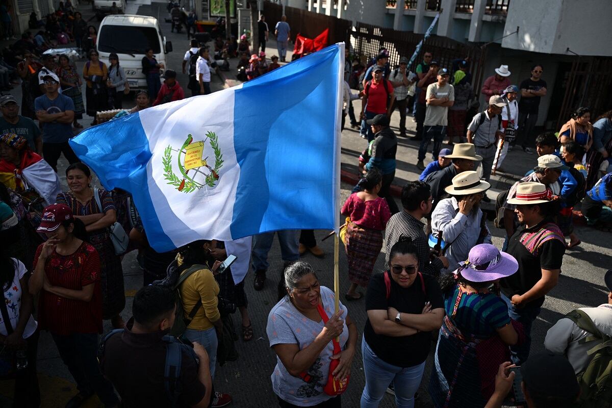 Los congresistas aprobaron en 2017 reformas que buscaban blindar a los líderes políticos de esas acusaciones, desatando protestas que los obligaron a retractarse. Los manifestantes bautizaron eso como el “pacto de corruptos”. (Foto: archivo / AFP)
