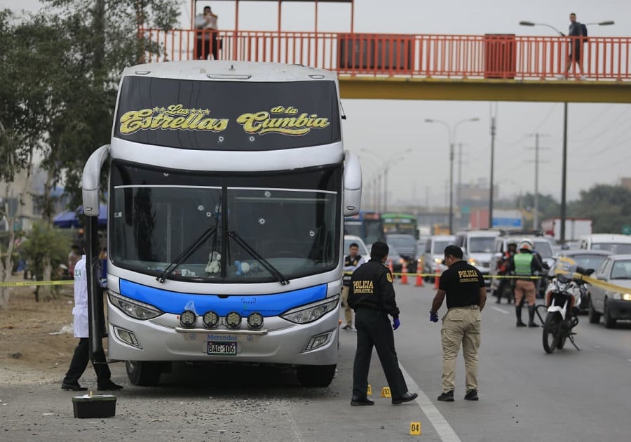 Dos ataques a buses de transporte se registran en Lima. Foto: GEC