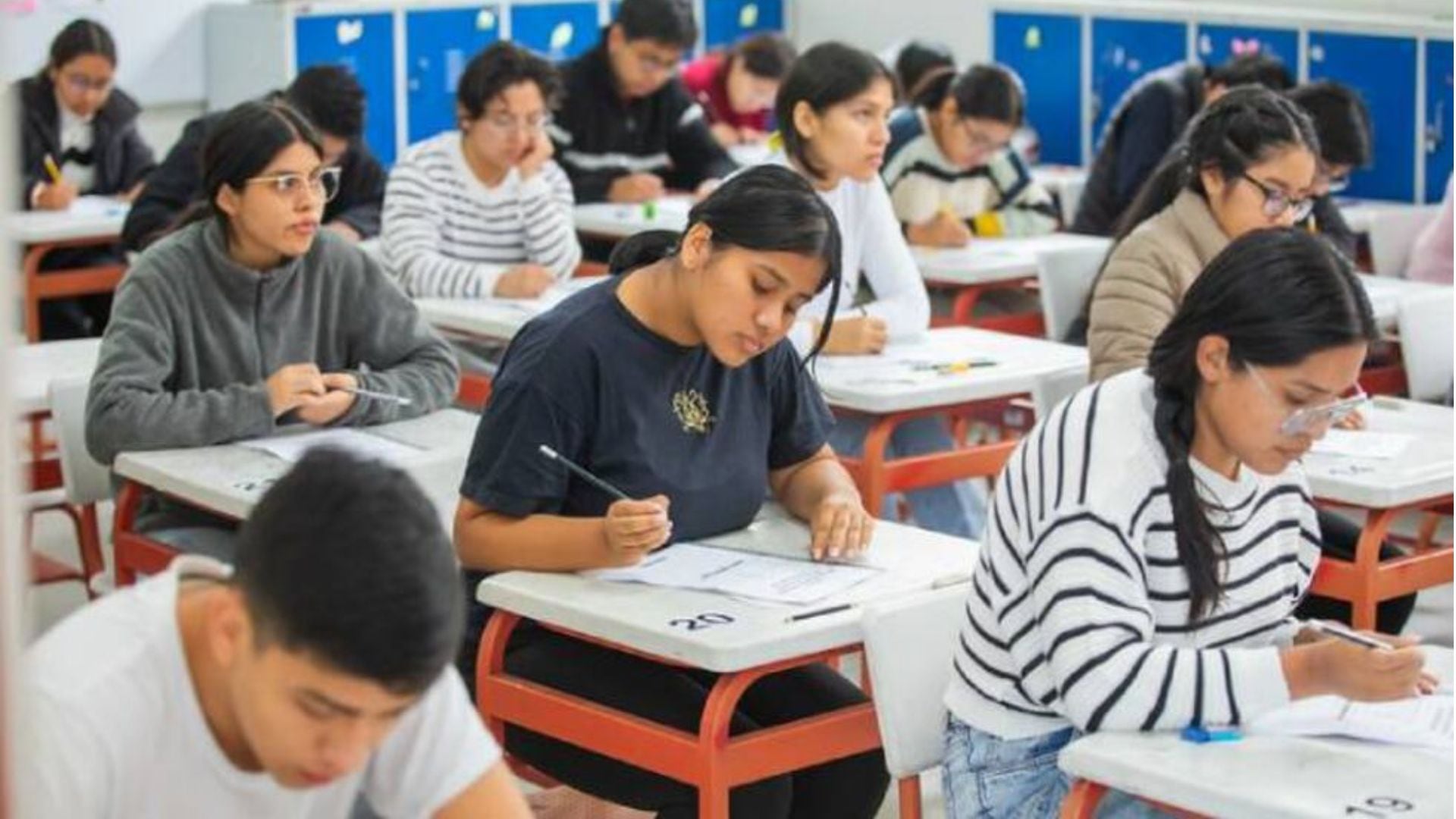 Según el Minedu, las becas bicentenario son las más caras y no están acorde al mercado laboral. Foto: difusión
