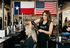 Cambio en Texas desde el 01 de mayo: nueva regla afecta a cosmetólogos, barberos y contadores sin documentos