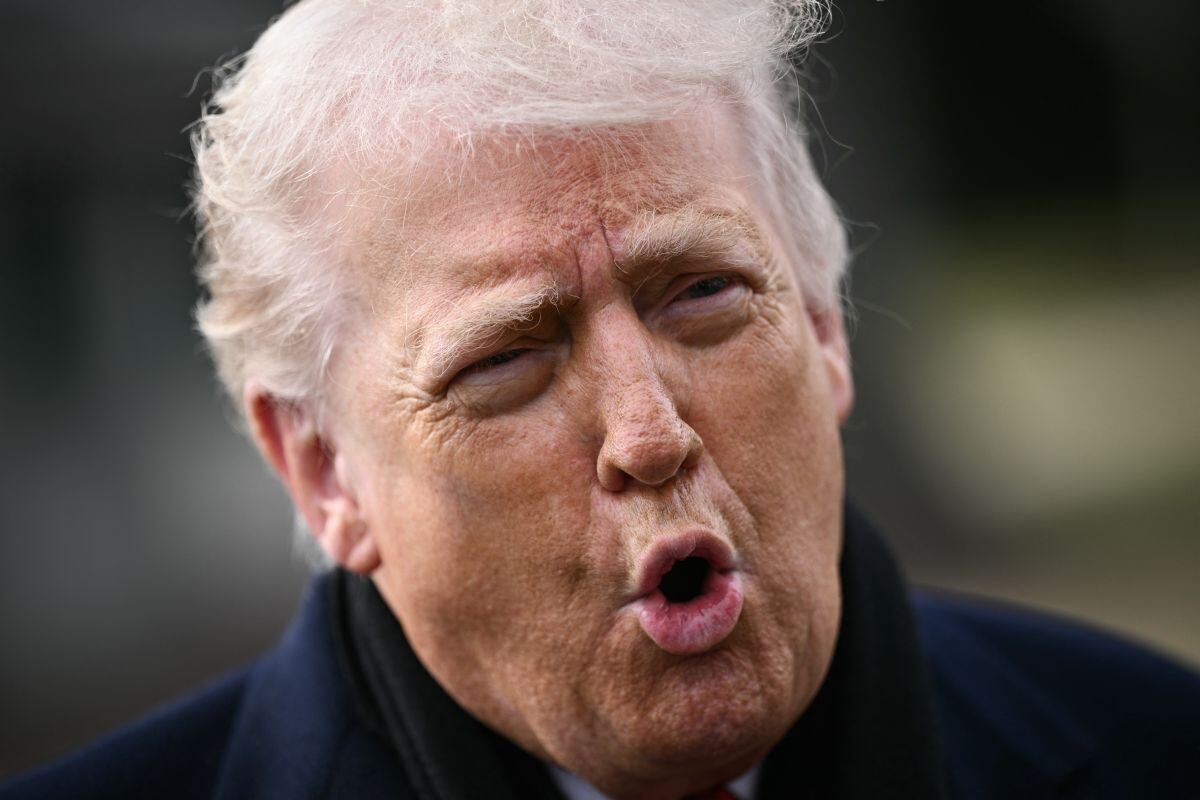 Trump amenaza con aranceles y empuja a Europa a una respuesta coordinada. Foto: Brendan SMIALOWSKI / AFP