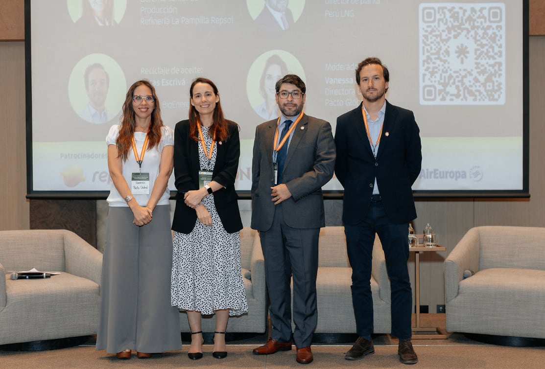 Vanessa Macher, Victoria Aragón, Segundo Dávila y Lucas Escrivá. (Foto: Cámara de Comercio de España)