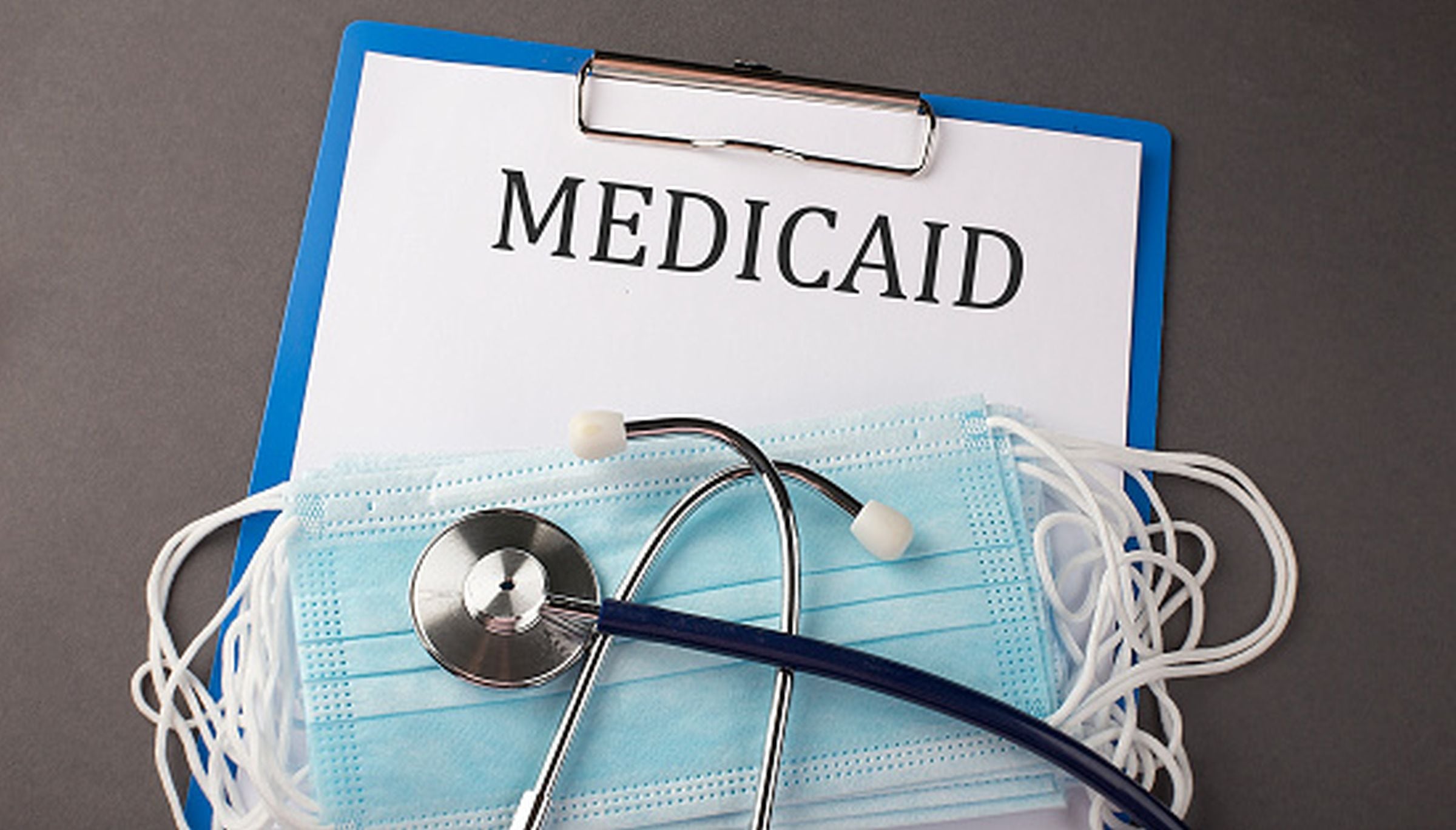 Así puedes asegurar tu Medicaid para 2027: el trámite de fin de año y la lista de documentos que te pedirán (Foto: Getty Images)