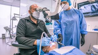 Renzo Nazario: la microendodoncia que busca preservar dientes en la odontología moderna