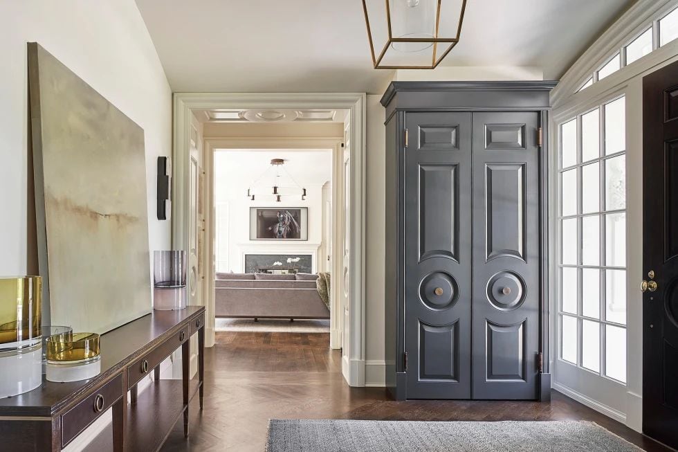 Muebles antiguos cobran nueva vida con creatividad y reciclaje