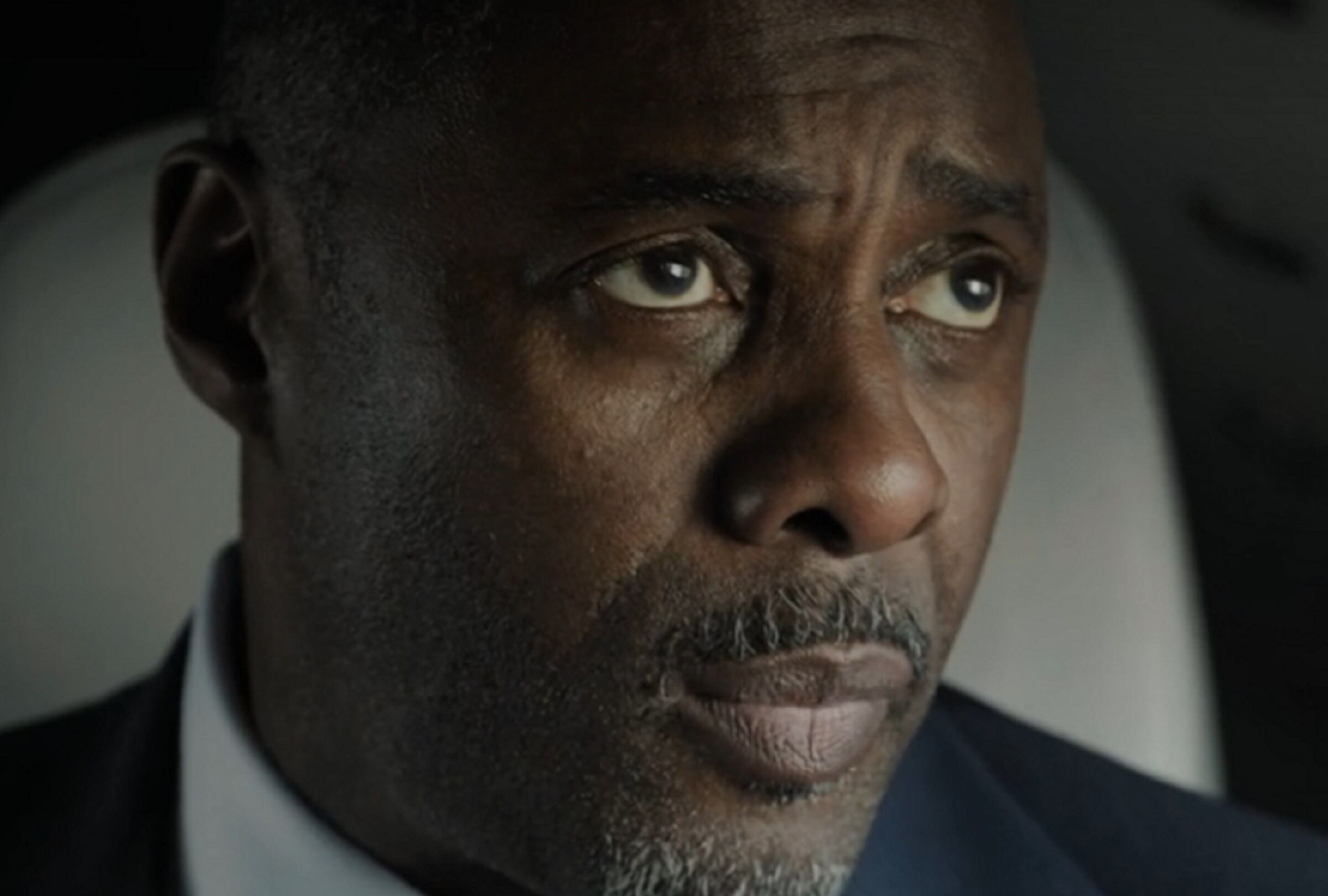 Idris Elba como el presidente de Estados Unidos en la película "Una casa de dinamita" (Foto: Netflix)
