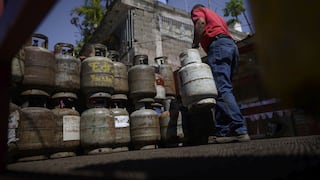 Venezuela y Repsol suscriben acuerdo para garantizar abastecimiento de gas