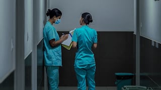 Cámara de Diputados aprueban dictamen contra el uso indebido de uniformes de enfermería