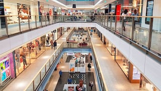 Visita a tiendas retail frena su repunte pospandemia: motivos y proyección