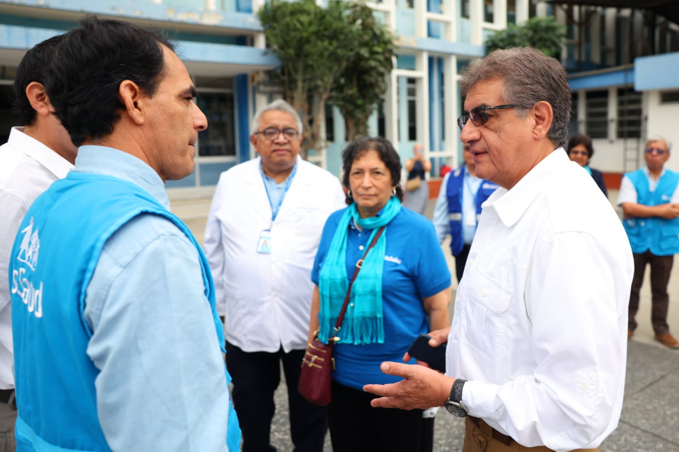 Gobierno anunció cambios y revisión de normas en EsSalud. (Foto: MTPE)