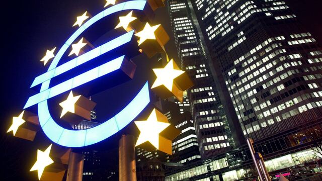 BCE dispara su previsión de inflación en eurozona para el 2022 hasta 8.1%