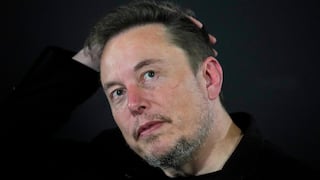 Elon Musk cruza una nueva línea como CEO, ahora con insultos