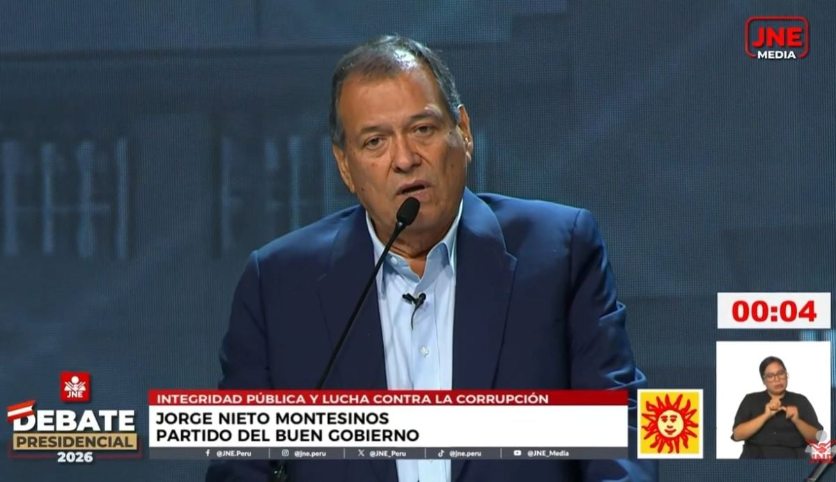 Jorge Nieto Montesinos propuso derogar normas que calificó como “leyes pro crimen”, fortalecer el Ministerio Público y digitalizar el Estado para combatir la corrupción y la inseguridad. Foto: JNE.