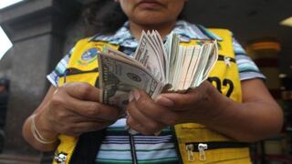En Perú se requieren medidas para enfrentar altibajos del dólar, advierte el FMI