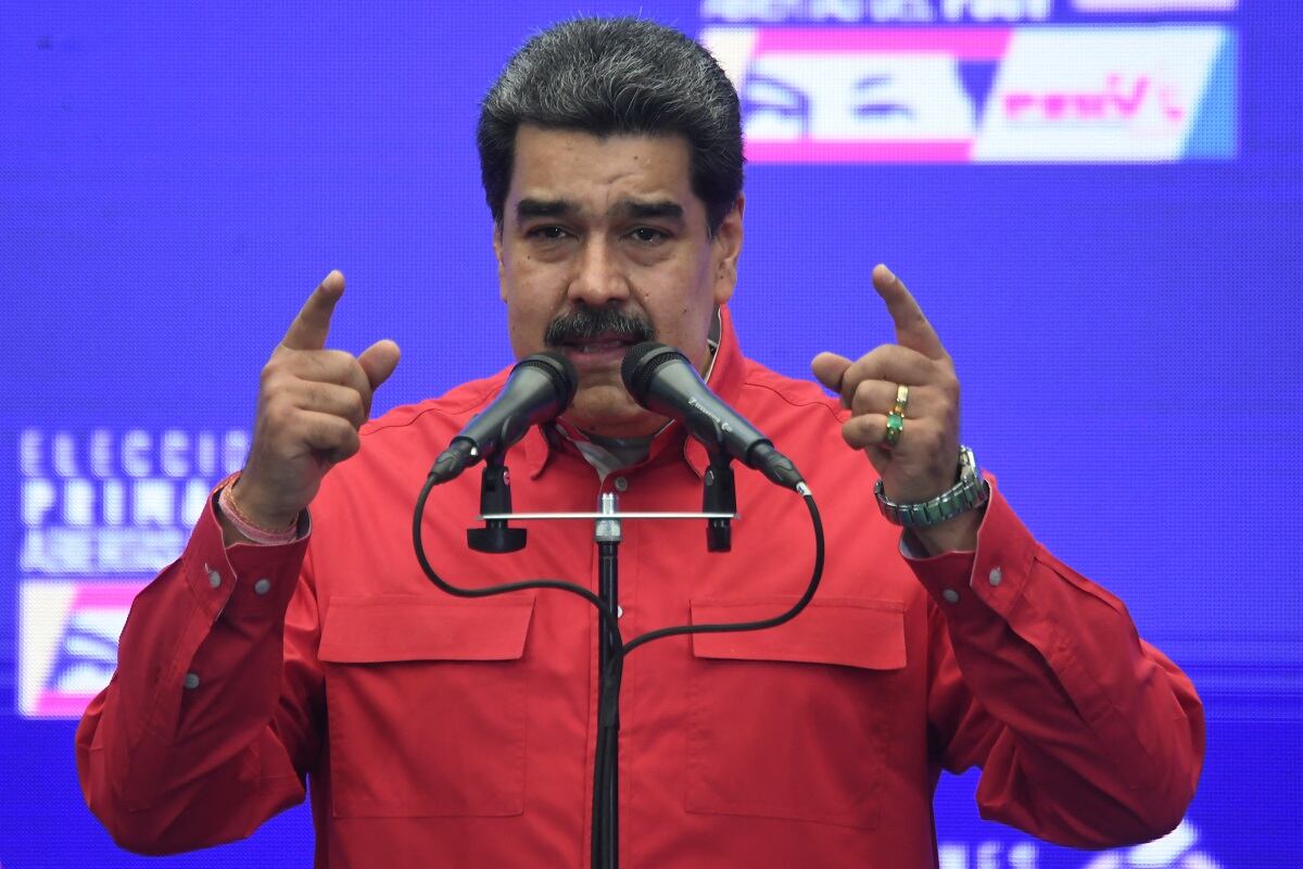 Millones de venezolanos huirán si Nicolás Maduro gana elecciones en Venezuela,, señaló María Corina Machado. (Foto de Federico PARRA / DAVID MARIS / AFP)
