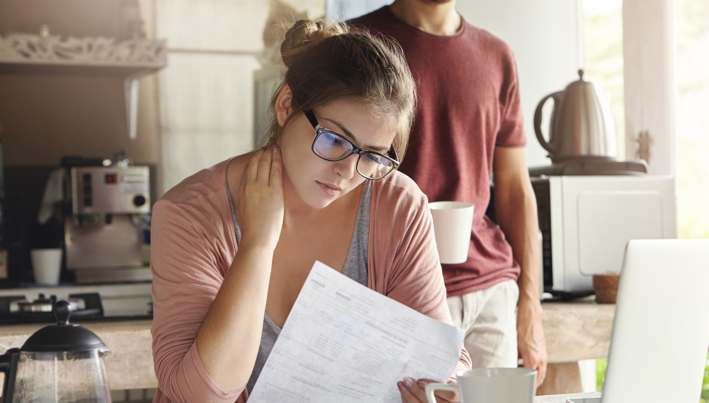 El pago de servicios en Estados Unidos representa un importante gasto para las familias (Foto: Freepik)