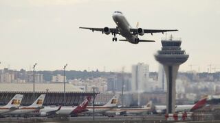 Aerolíneas afrontarán multas y revocación de licencias si no cumplen nuevas medidas de EE.UU.