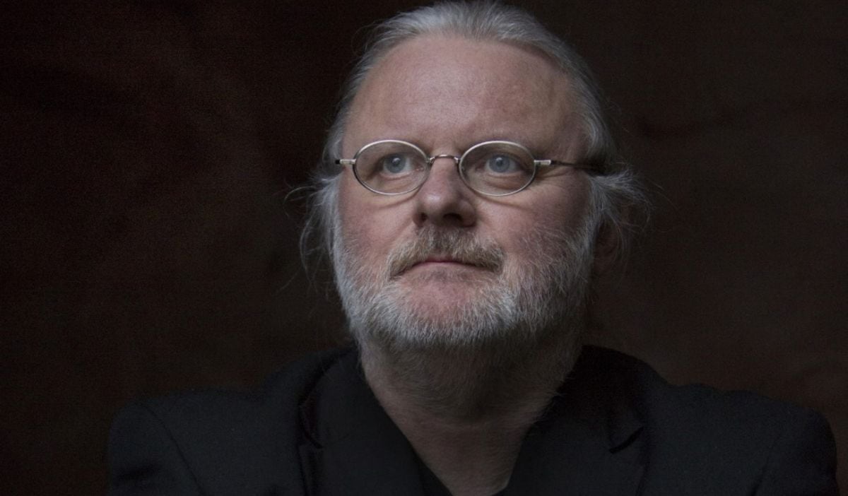 Su primer trabajo literario pagado fue por encargo de una institución noruega, una obra teatral titulada “Alguien vendrá”, que la crítica compara con “Esperando a Godot”, de Samuel Beckett. (Foto: EFE)