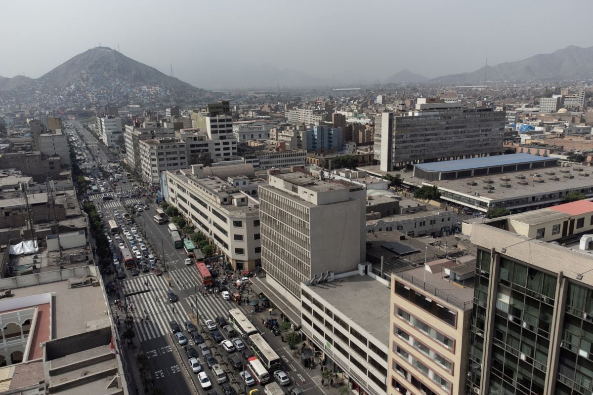Los líderes empresariales y los legisladores han aprendido a navegar la inestabilidad política en Perú.