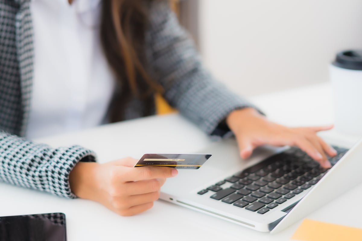 Reportar estos casos contribuye a que las autoridades identifiquen tendencias, compartan información y cooperen para prevenir y combatir el fraude, según el Indecopi. Foto: difusión