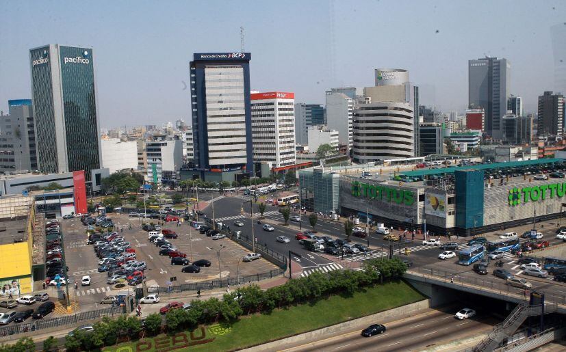 El ministro de Economía también aseguró que su estimado de crecimiento de 4% sí contempla que 2025 es un año preelectoral. Pero no ve mayor impacto en el desempeño económico. (Foto: Andina).