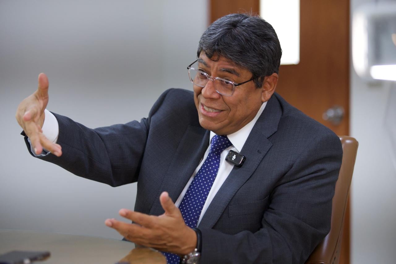Elmer Cuba abre la puerta a reducir ministerios: “Dos o tres podrían ser absorbidos” | Foto: Hugo Perez / Diario El Comercio.