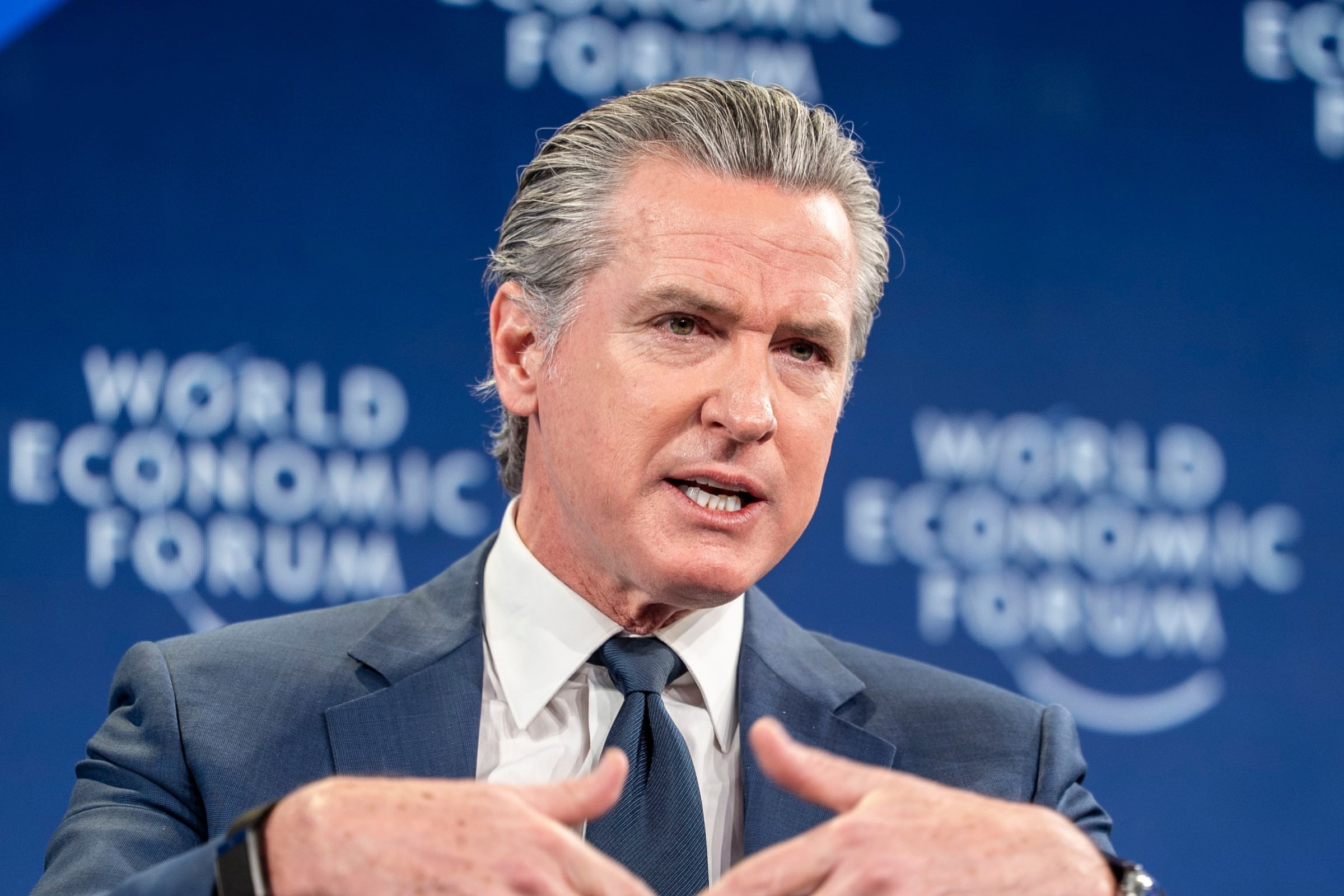 Gavin Newsom la convirtió en ley: qué ciudades y condados de California podrán aumentar el impuesto a las compras según la SB 762