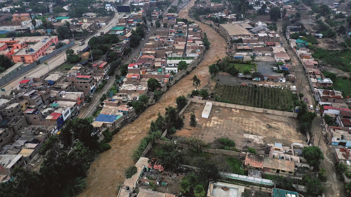 El Niño: Gobierno admite que no puede reubicar a todas las familias que viven en quebradas
