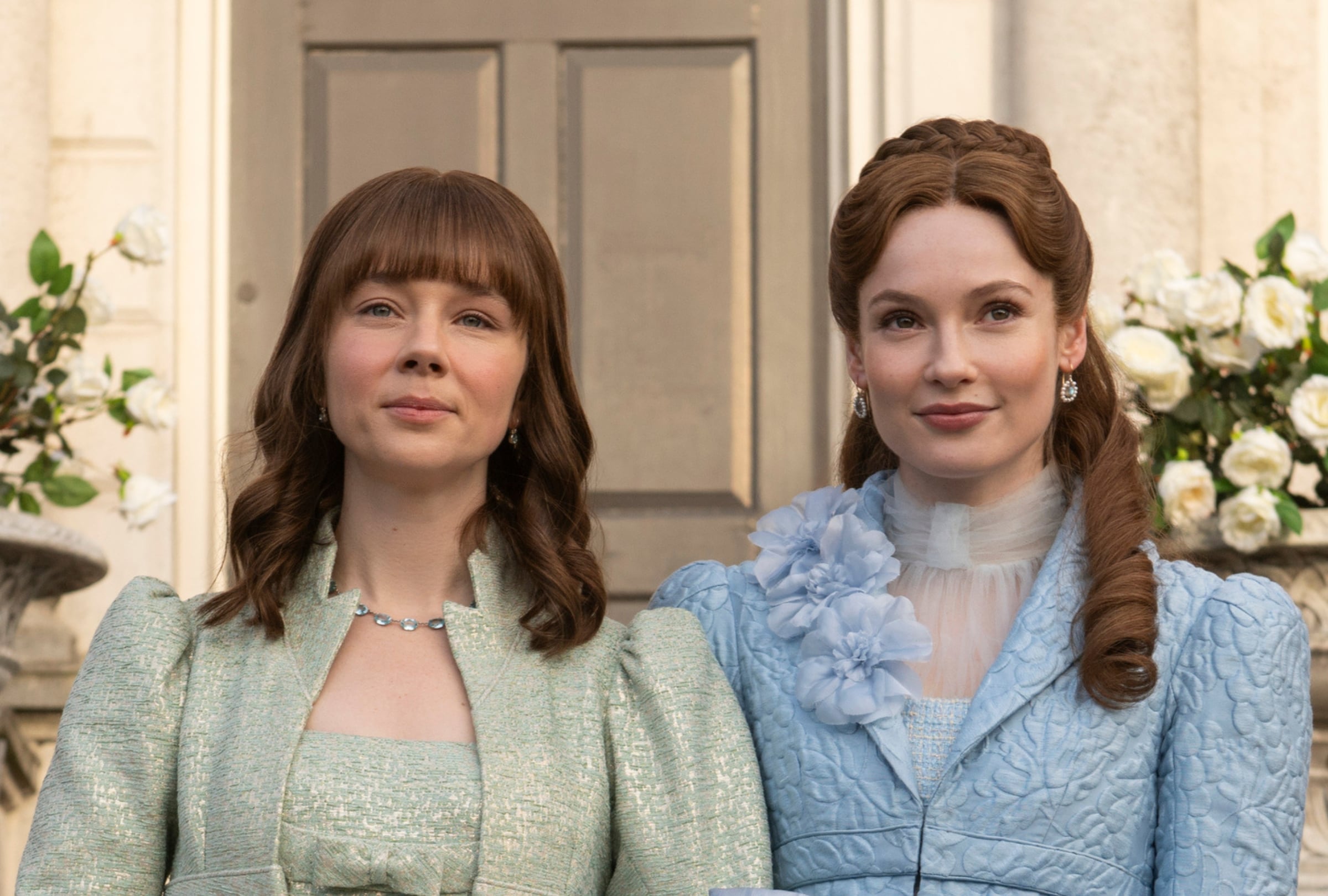 Claudia Jessie asume el rol de Eloise, mientras que Hannah Dodd le da vida a Francesca Stirling a lo largo de la temporada 4 de la serie "Bridgerton" (Foto: Netflix)