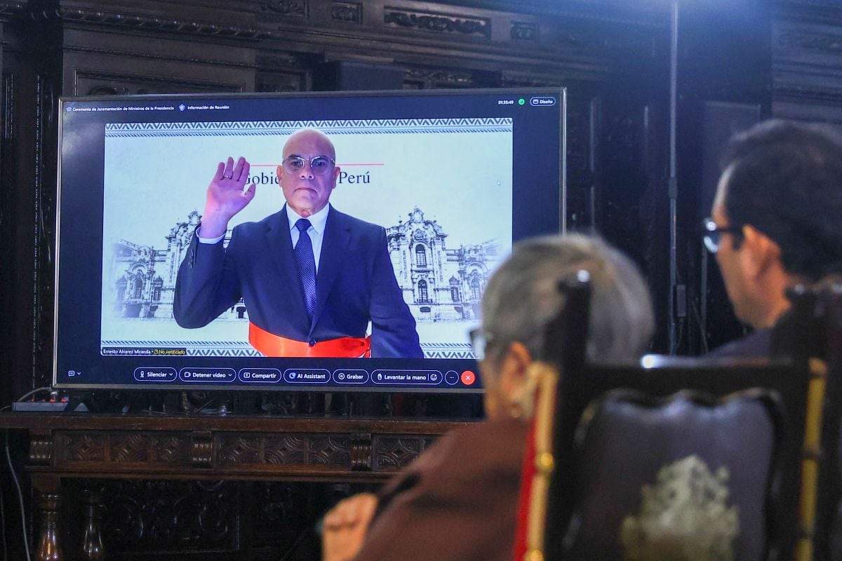 Ernesto Álvarez juró como ministro de Justicia y Derechos Humanos. Foto: Presidencia.