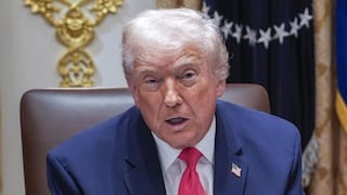 Trump dice que Venezuela entregará entre 30 y 50 millones de barriles de petróleo a EE.UU.