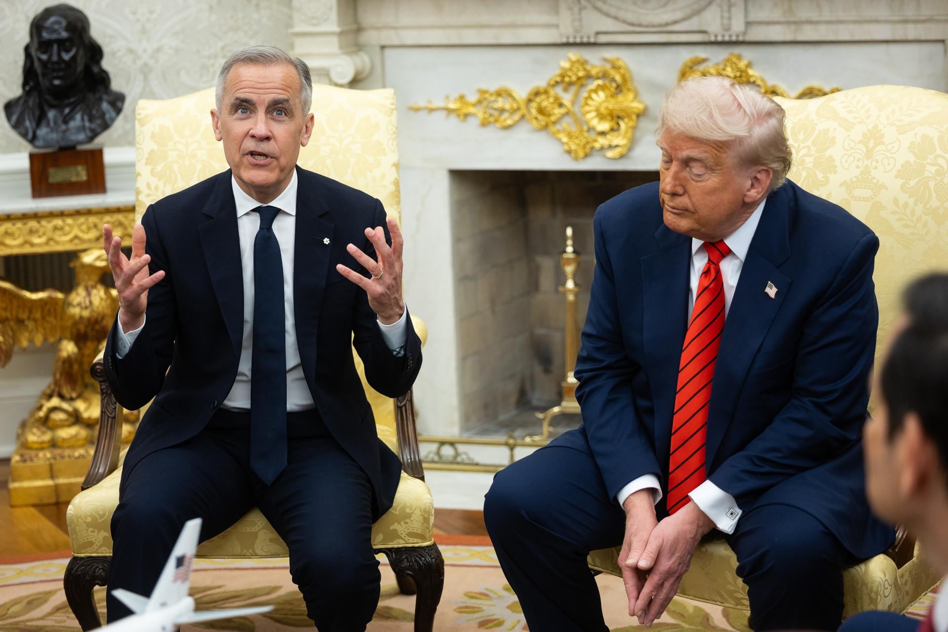 Trump acusa a Canadá de imponer "enormes aranceles" a agricultores de EE.UU.