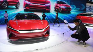 Fabricante de autos chinos triplica su utilidad y bate récord de entregas 