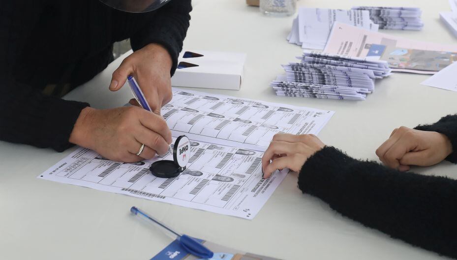 Votaciones. (Foto: Britanie Arroyo / GEC)