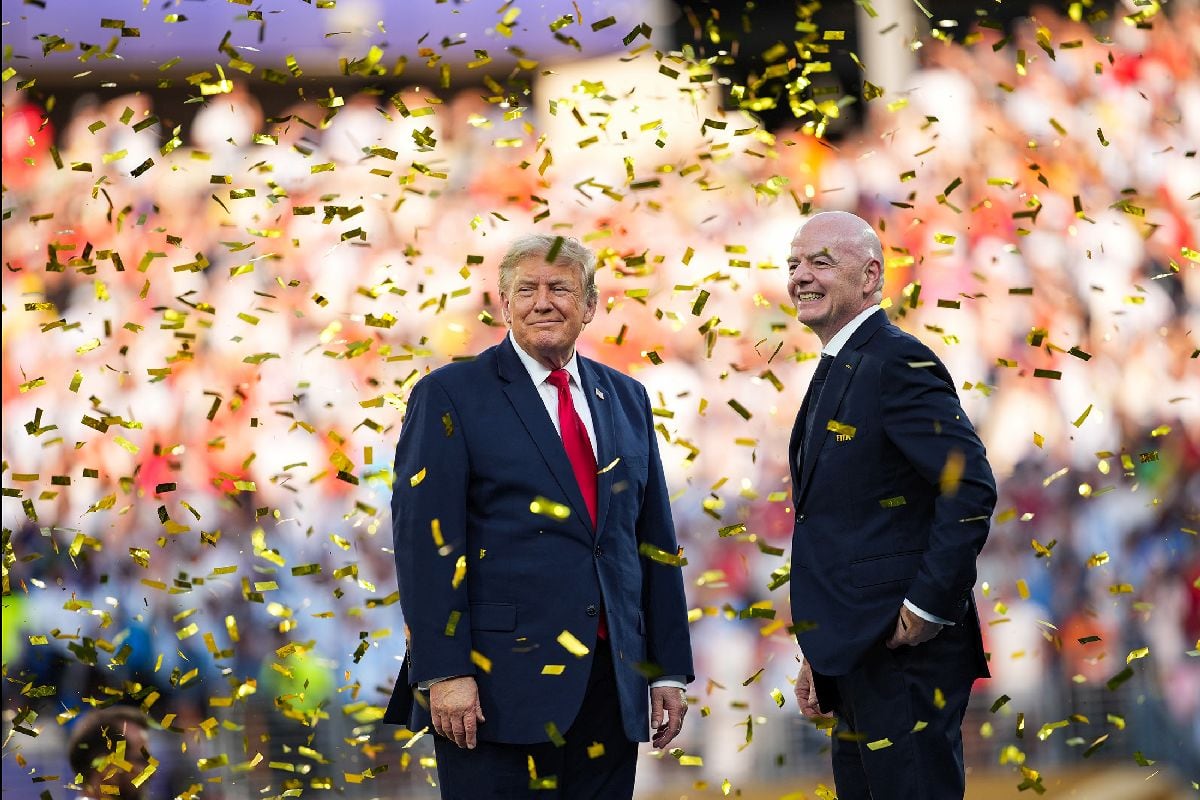 Gianni Infantino y Donald Trump tras la final de la Copa Mundial de la FIFA 2026 en el estadio de Nueva York, Nueva Jersey, el 19 de julio.