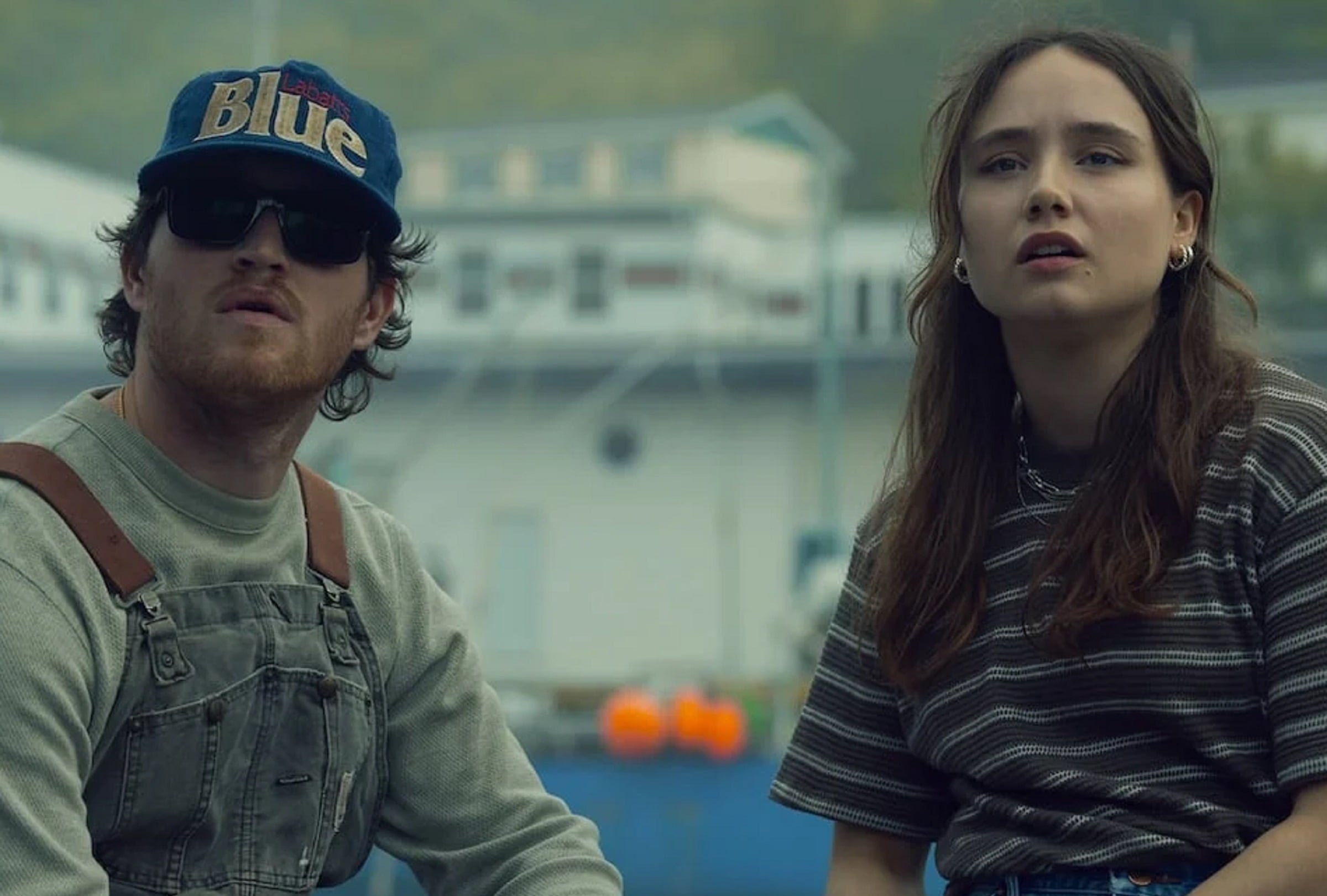 Rohan Campbell interpreta a Jay Penney y Ruby Stokes interpreta a Mary Penney en la miniserie canadiense "Bajo la superficie" (Foto: Netflix)