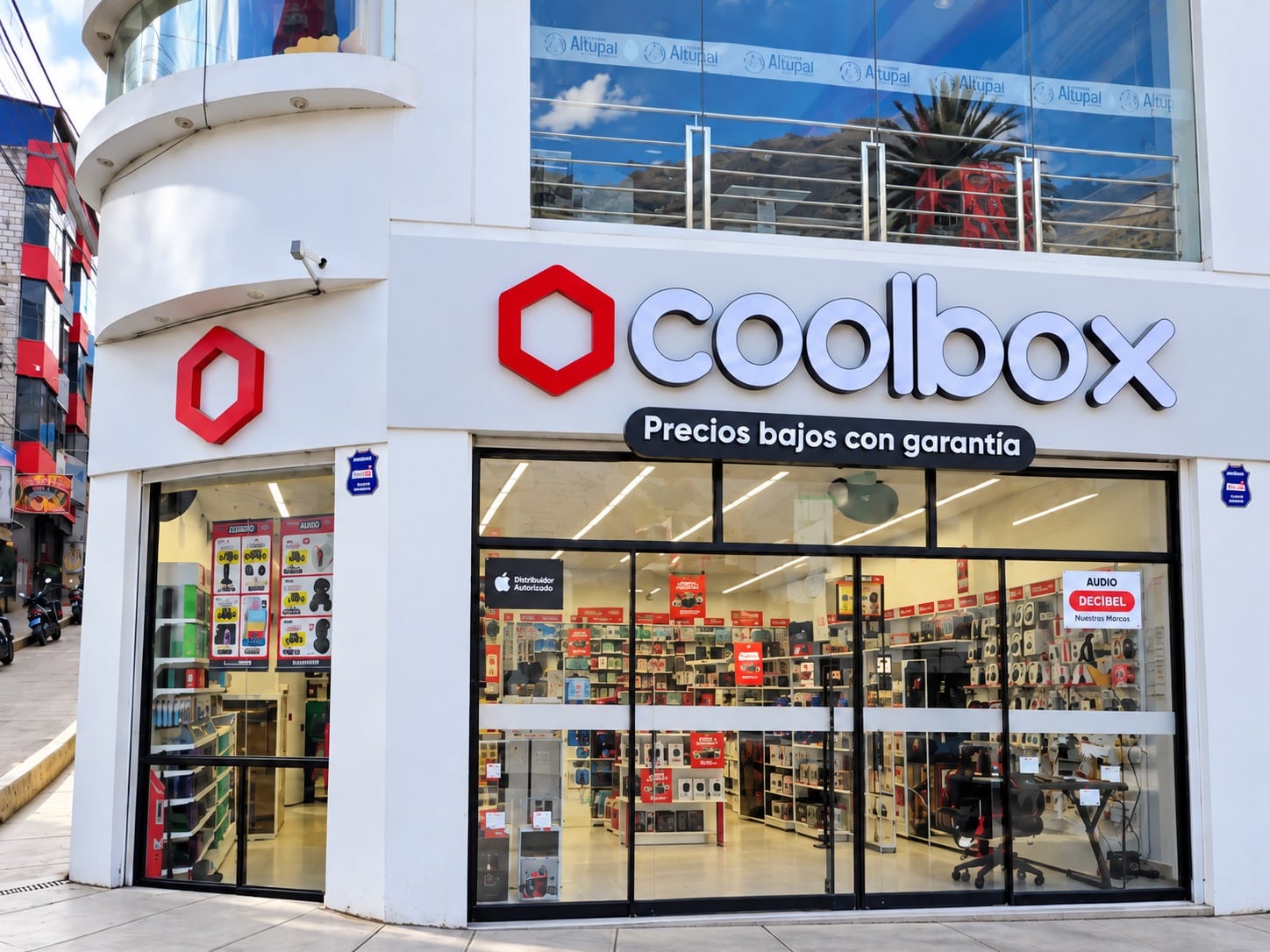 Coolbox abrió su primera tienda en Abancay el 11 de septiembre. (Foto: Coolbox)