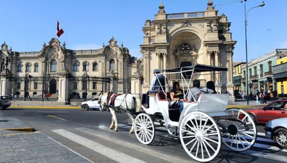 Alcalde de Lima se pronuncia sobre contratación de carruajes. Foto: gob.pe