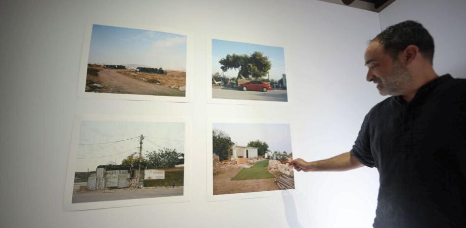 Sus obras, explica, se nutren de sus memorias y hechos del pasado: “Escribo sobre mis recuerdos y mis sueños”. (Foto: EFE)