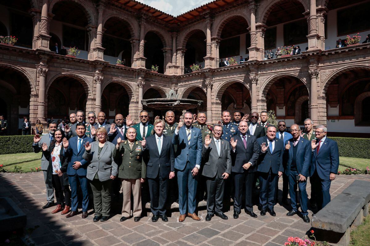 Representantes de 33 países firmaron la Declaración de Cusco al cierre de la XVII Conferencia de Ministros de Defensa de las Américas. Foto: Mindef.