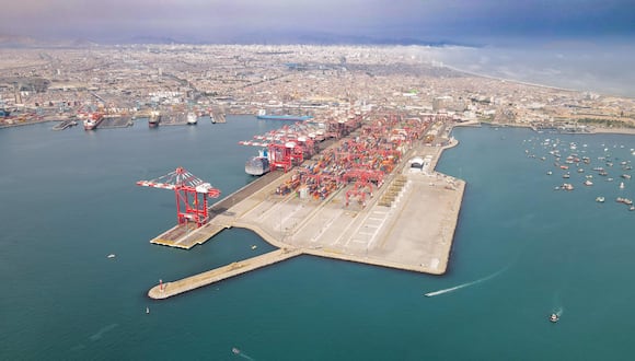 Empresa señaló que dichos empleos se suman a los 1,200 empleos directos y a los más de 10,000 empleos indirectos que genera el terminal portuario de manera regular.  (Foto: DP World)