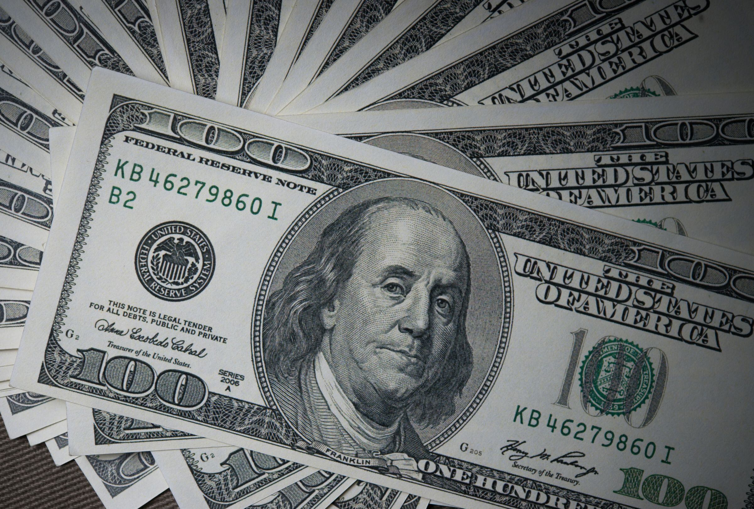 Los analistas estiman que el alivio fiscal alcanzará los US$1.150 millones en 2025 (Foto: Diseñado por Freepik)