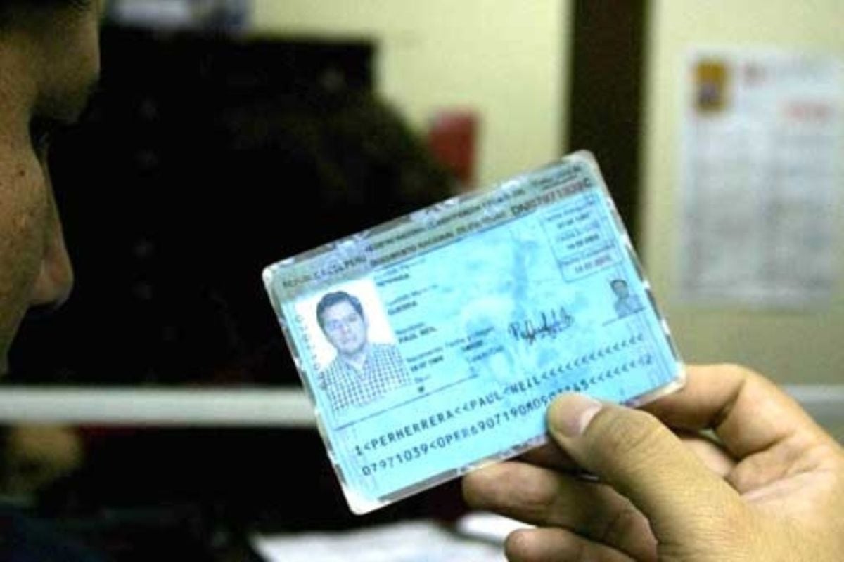 Con el RUIPN puedes comprobar si los nombres y apellidos de una persona coinciden con el número de DNI que te ha proporcionado. También podrás acceder al dígito de verificación (Foto: Andina)