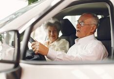 Cuál es el único estado donde los adultos mayores deben aprobar una prueba de manejo para conservar la licencia de conducir