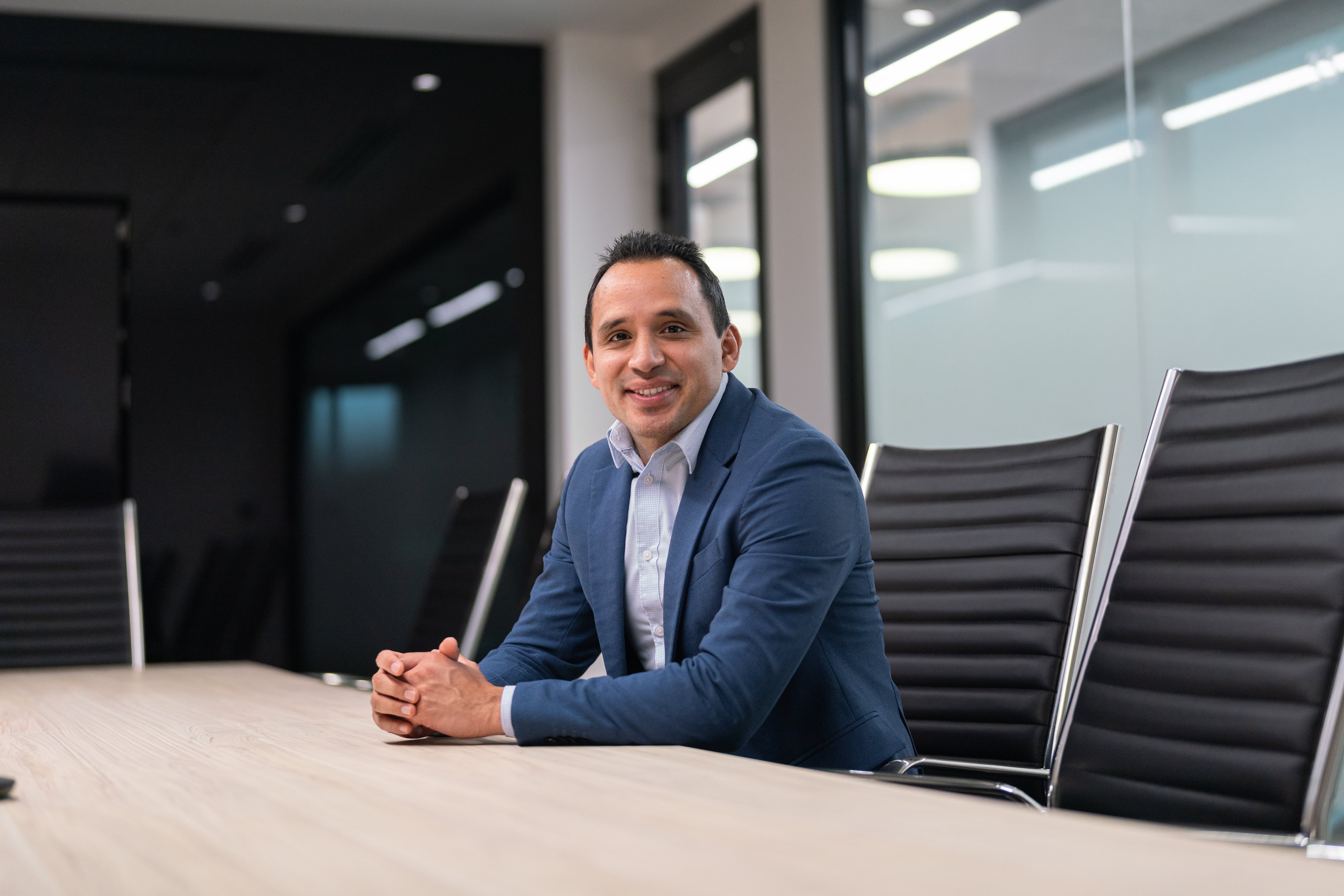 Javier Merino, gerente general de coworking de Swiss Rents.