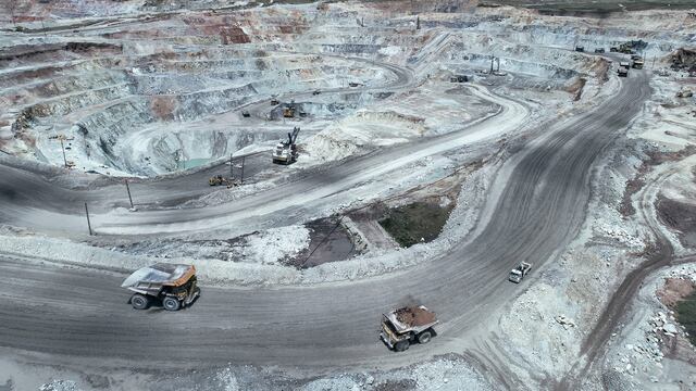 ¿Creer que los conflictos sociales y la burocracia frenan la actividad minera?