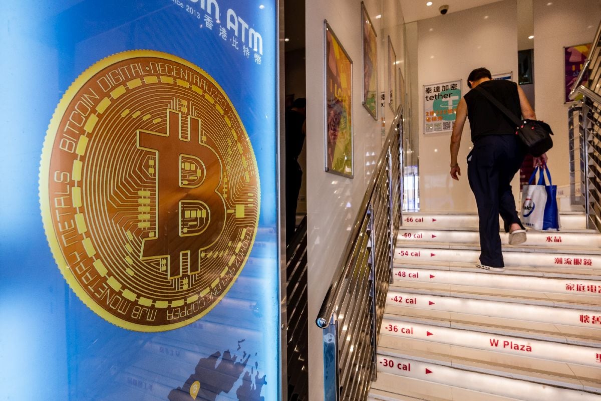 Señalización de la criptomoneda Bitcoin en Hong Kong.